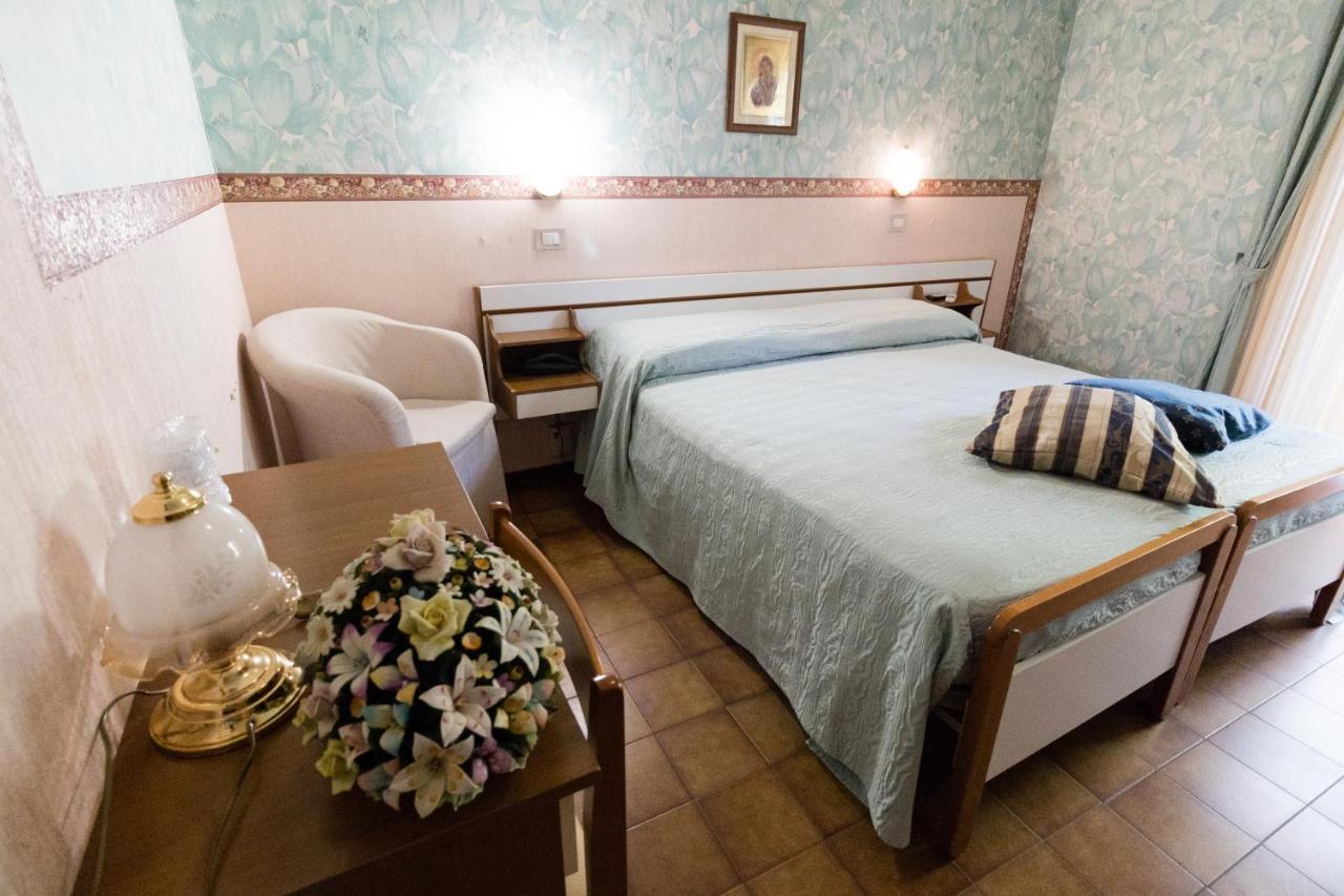 Da Elio Hotel Piegaro  ภายนอก รูปภาพ
